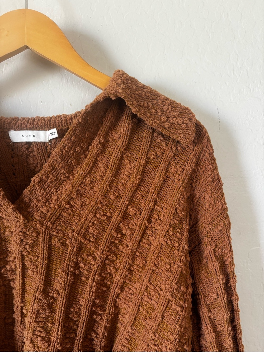Lush Cropped V-Neck Sweater in Rust Brown - Picture 3 of 9